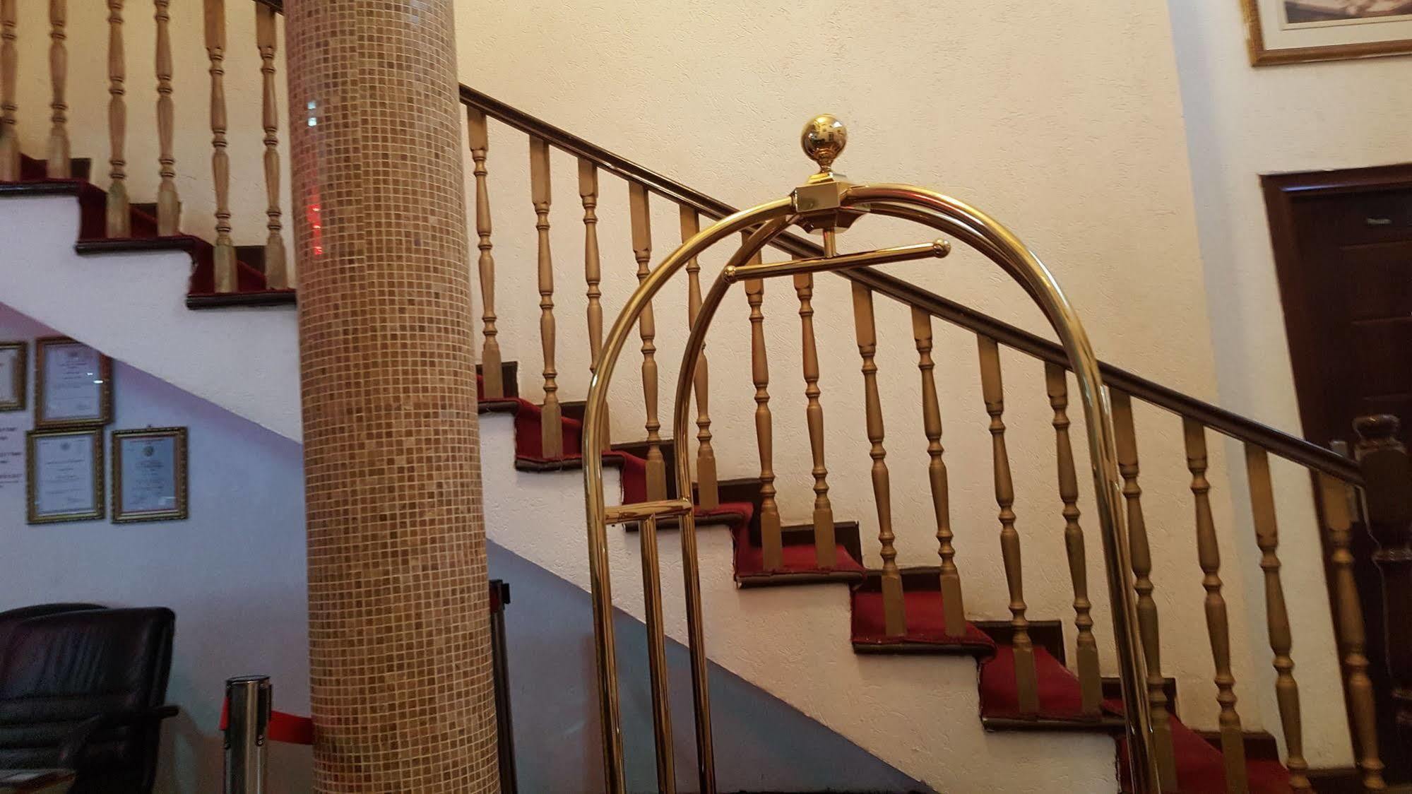 אקרה Tribeca Hotel Ghana מראה חיצוני תמונה