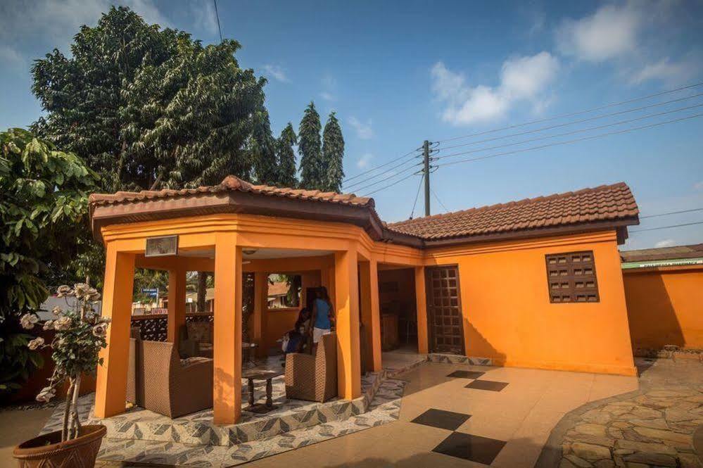 אקרה Tribeca Hotel Ghana מראה חיצוני תמונה