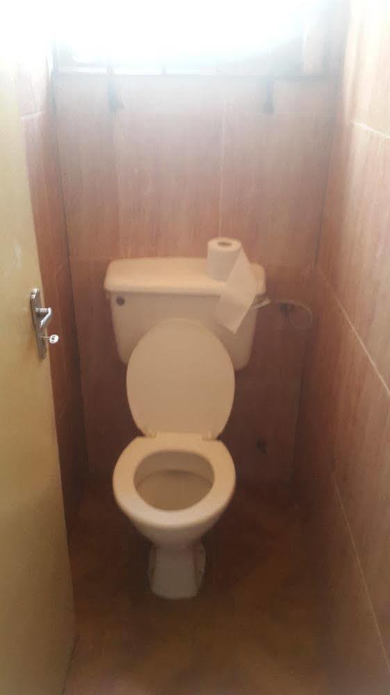 אקרה Tribeca Hotel Ghana מראה חיצוני תמונה
